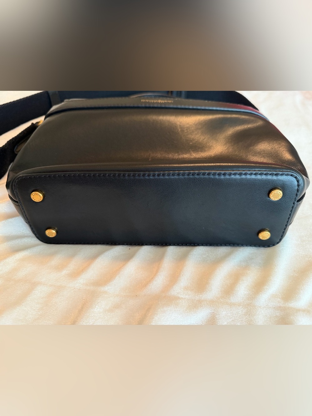Donna Karan Black Leather Top-Handle Shoulder Bag, Gold Hardware, detachable str - Picture 4 of 11